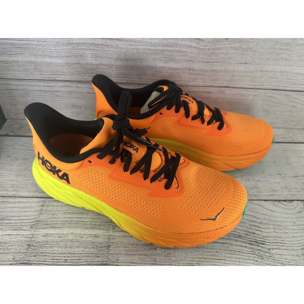Hoka One One Women's Arahi 7 Electric Tangerine Stability Running Shoes Size 9 B